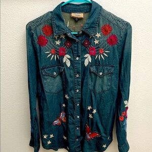 Johnny Was Blue Embroidered Button Down Shirt